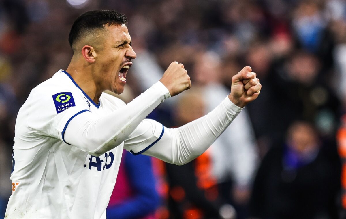 découvrez le coup de théâtre du mercato hivernal de l'om : transferts surprise et enjeux majeurs pour la suite de la saison.