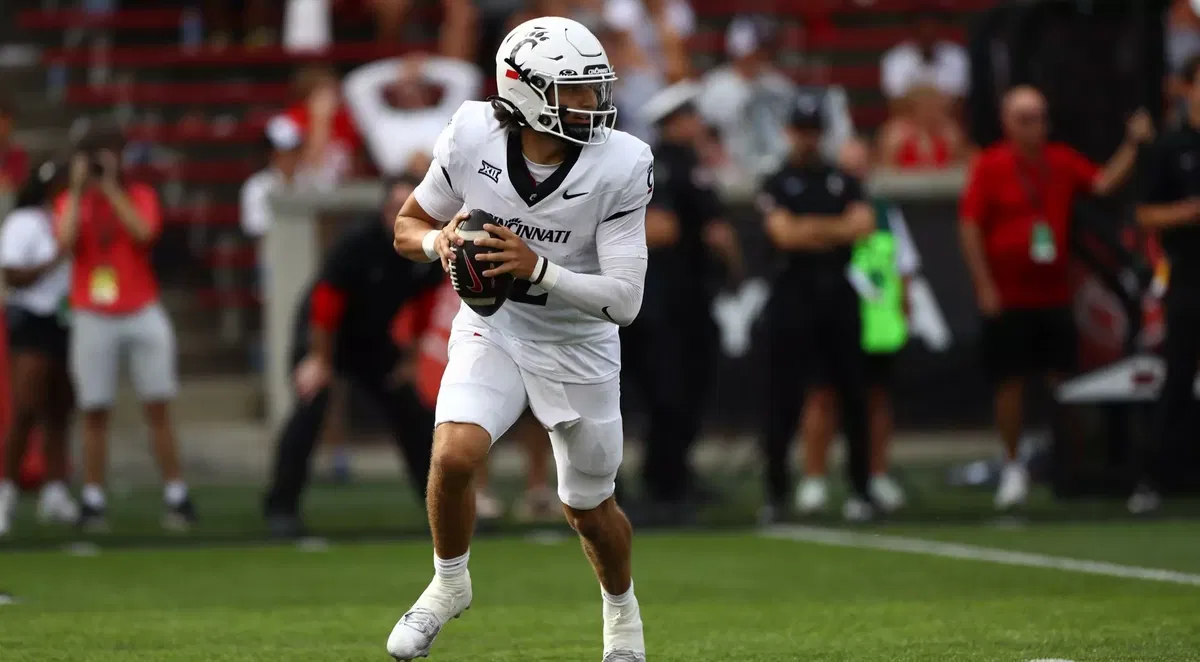 découvrez les dernières rumeurs concernant le transfert de brendan sorsby vers texas tech. analyse et mises à jour exclusives sur ce dossier brûlant du marché des transferts.