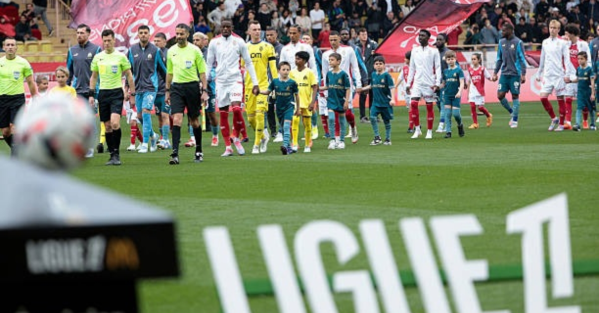 suivez en direct les dernières informations et rumeurs sur le transfert imminent à l'om. ne manquez aucune actualité de votre club préféré.