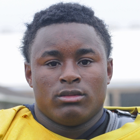 découvrez le transfert de makhi frazier vers michigan state, une nouvelle recrue prometteuse pour renforcer l'équipe de football.