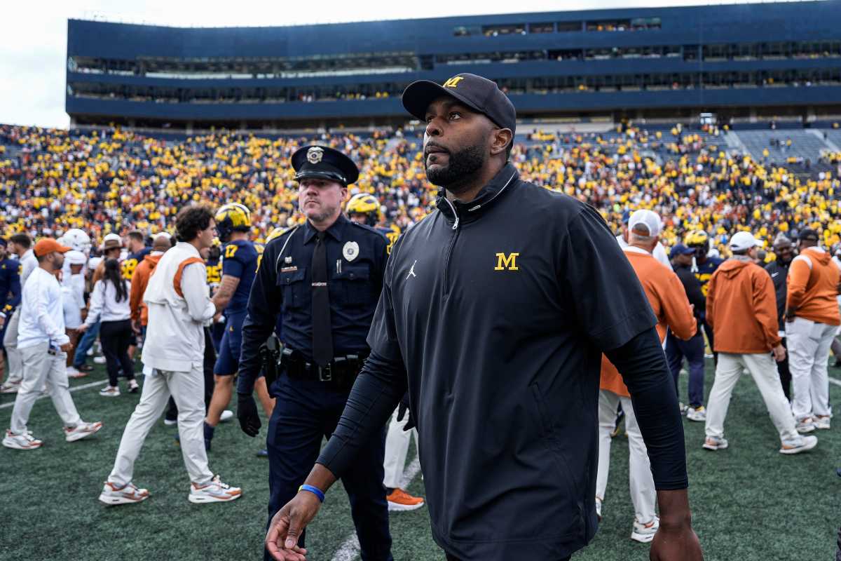 découvrez les derniers transferts dans le football universitaire de la big ten, avec les mouvements clés des joueurs et leurs impacts sur les équipes.