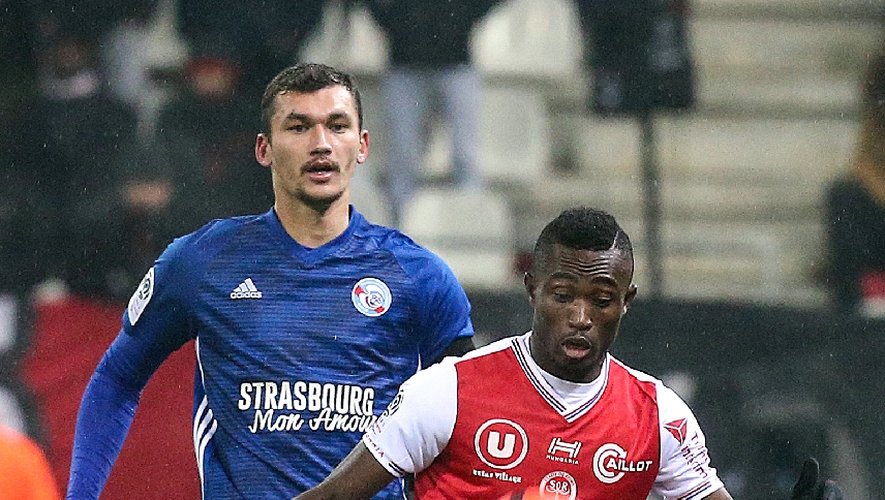 suivez l'actualité de l'attaquant équatorien jeremy arévalo, ciblé par le club de strasbourg, avec toutes les dernières informations et analyses.