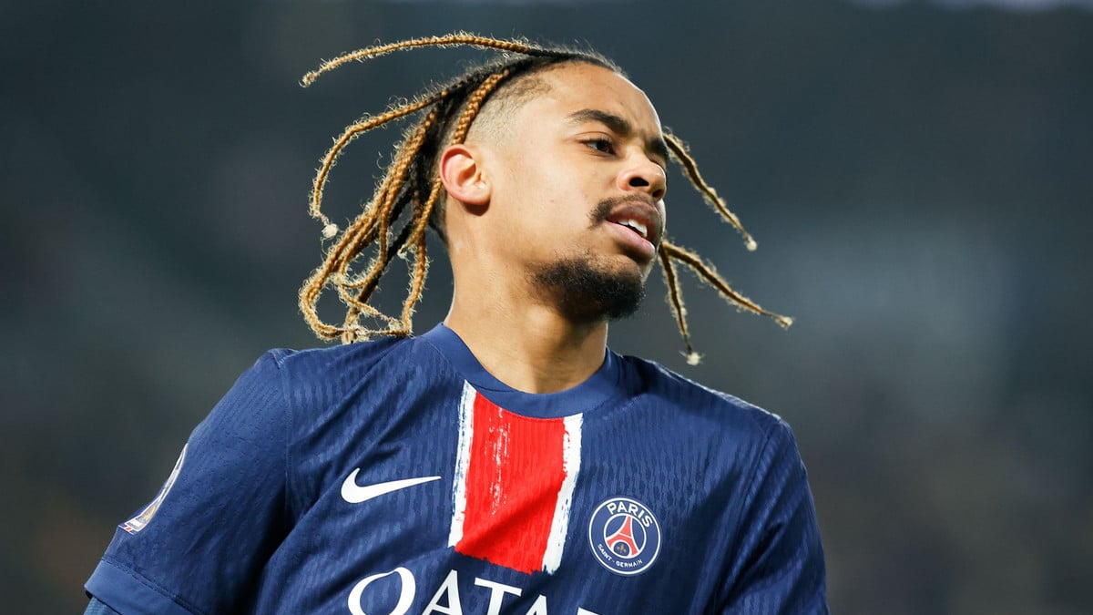 suivez les dernières actualités et rumeurs sur le transfert de barcola au psg. analyse, détails du contrat et impact pour le club parisien.
