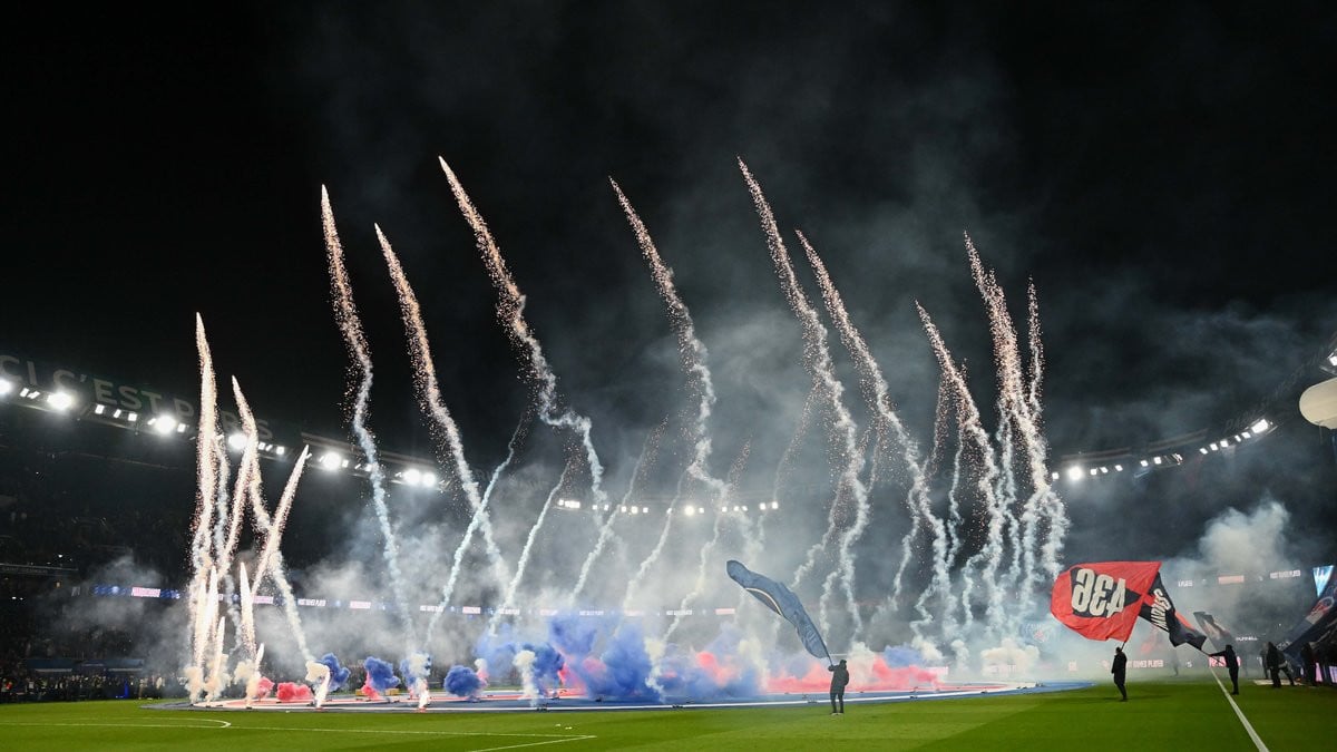 découvrez le transfert hivernal surprise du psg qui fait sensation cette saison. toutes les infos exclusives et les réactions autour de ce mouvement inattendu.
