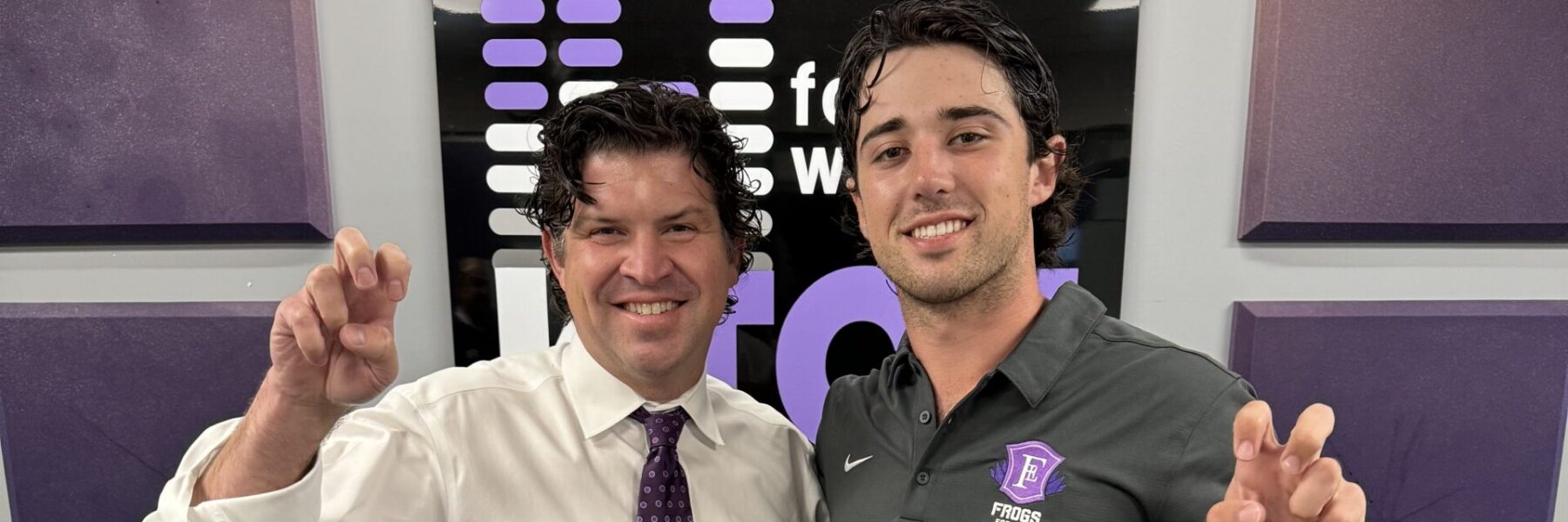 découvrez le transfert du quarterback josh hoover de tcu vers indiana, un mouvement clé pour renforcer l'équipe d'indiana cette saison.