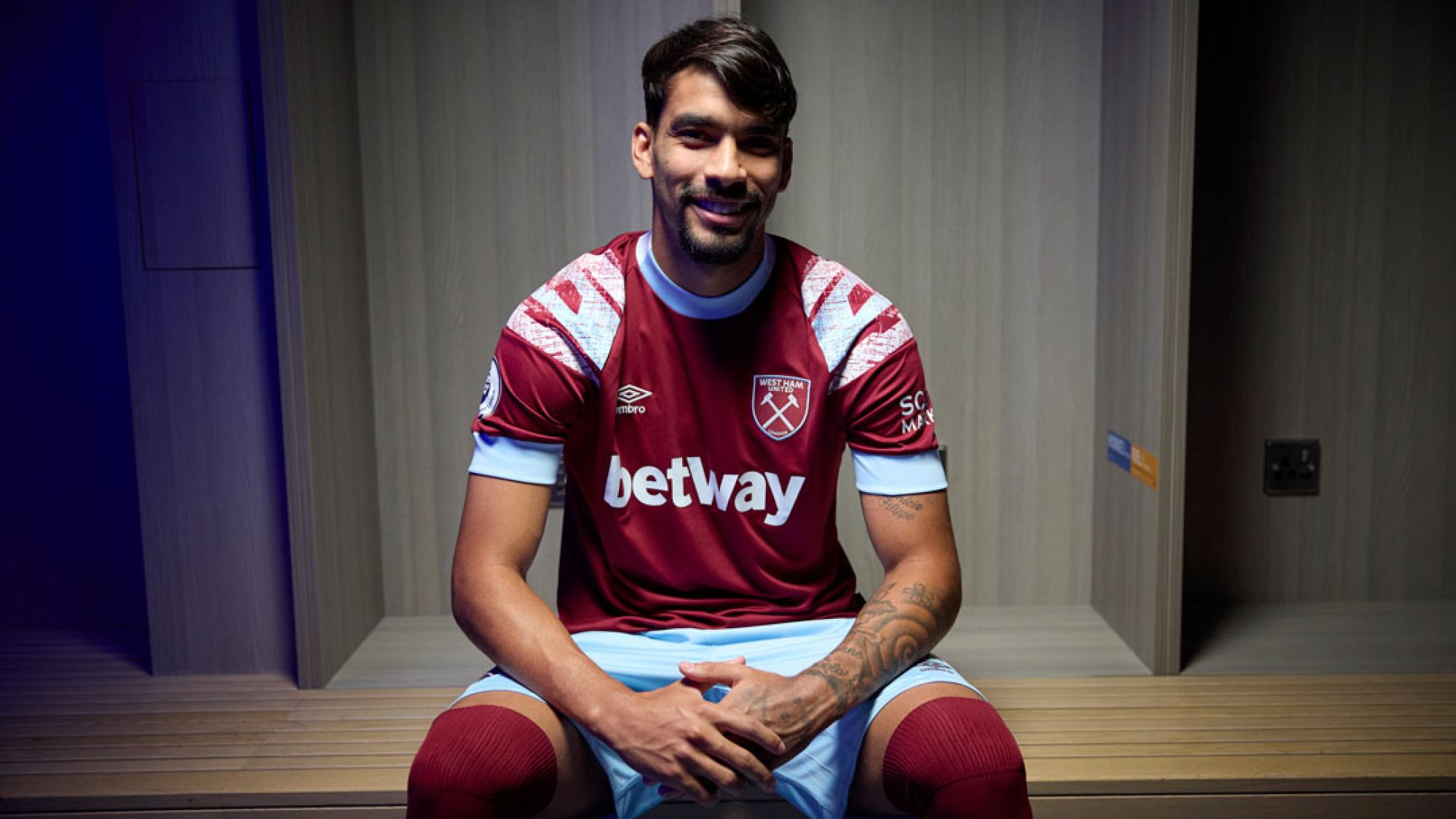 découvrez toutes les informations sur le transfert de lucas paquetá entre west ham et flamengo, avec les dernières nouveautés, les détails du contrat et les implications pour les deux clubs.