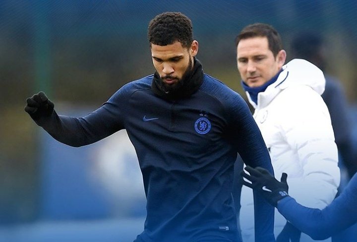 découvrez les dernières nouvelles de crystal palace : lampard arrive, loftus-cheek fait son retour, et wilson pourrait quitter le club prochainement.