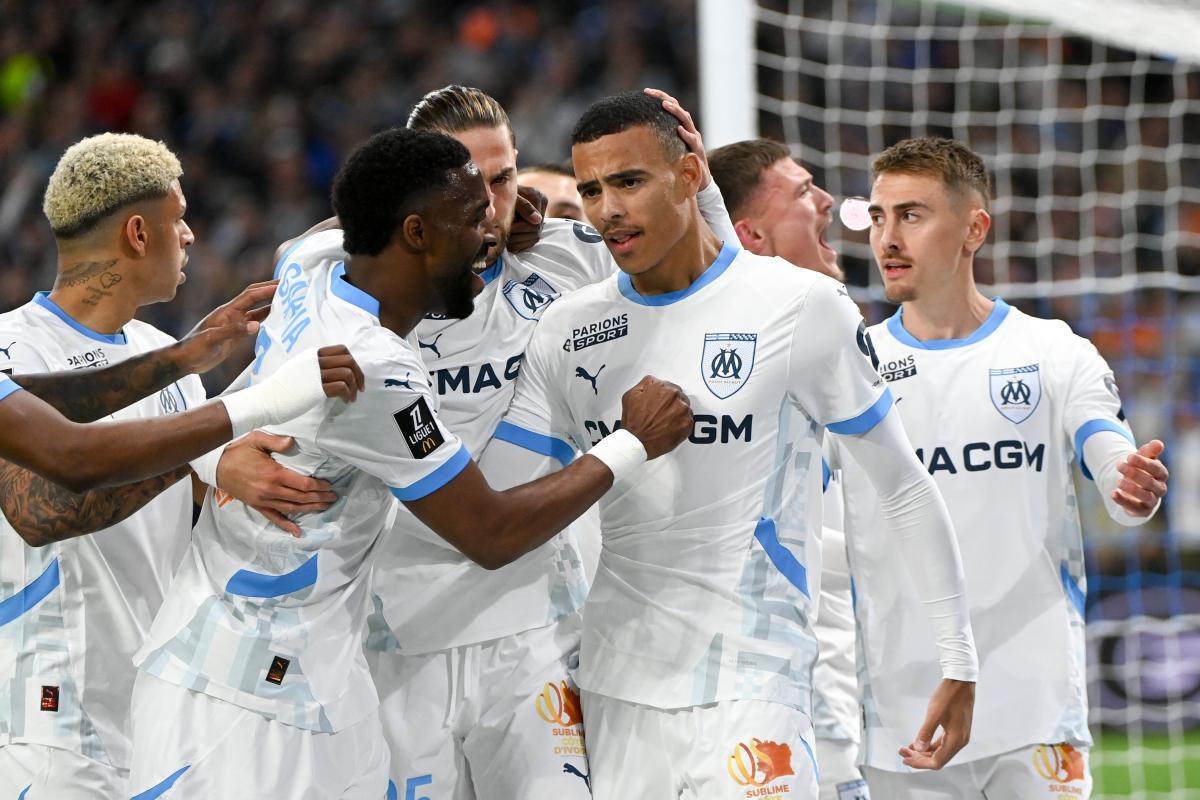 découvrez les dernières informations sur le mercato de l'om et les transferts des joueurs de renom qui renforcent l'équipe cette saison.