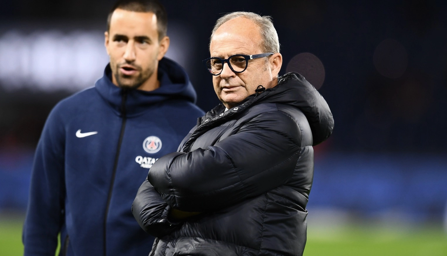 découvrez les dernières actualités mercato : le psg bloque lee et mateta, ainsi que les infos récentes sur le paris fc et le stade rennais.