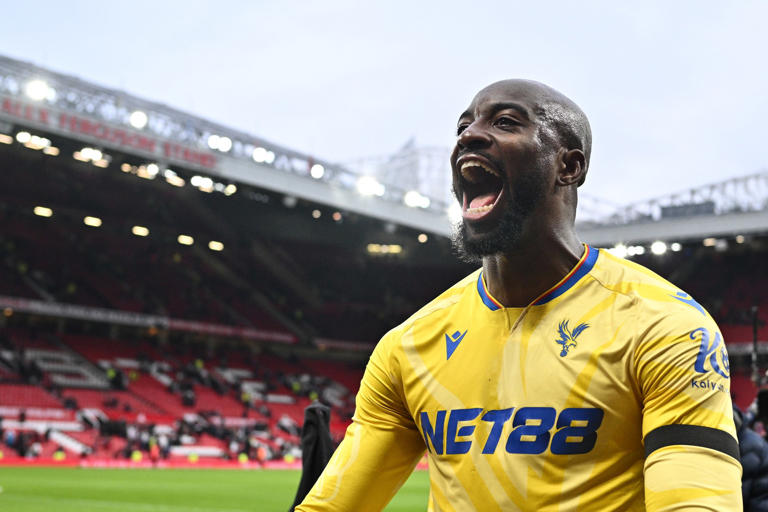 suivez les dernières actualités du mercato : échange entre liverpool et tottenham, mateta en route pour manchester united, et chelsea cible alvarez pour renforcer son attaque.