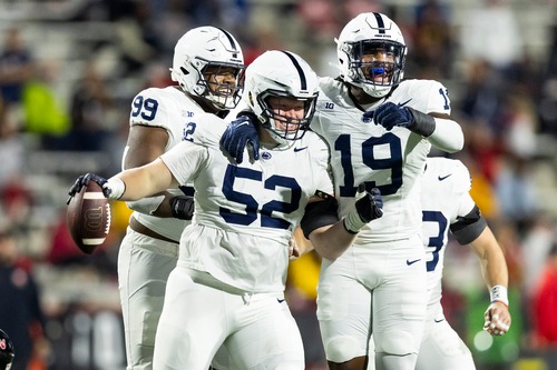 suivez en temps réel le portail des transferts de football de penn state pour connaître toutes les dernières arrivées, départs et mises à jour des joueurs.