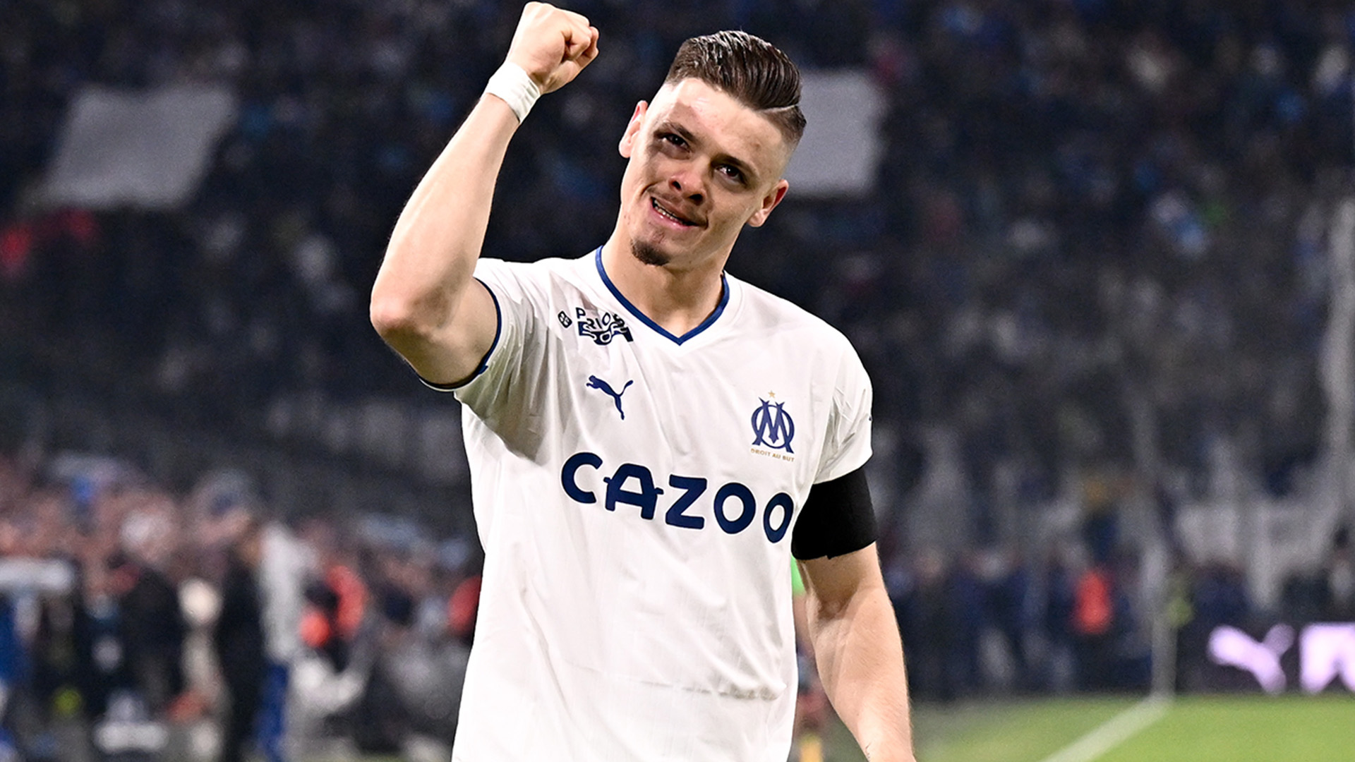 découvrez pourquoi un joueur de l'om a été mis de côté et quelles conséquences cela pourrait avoir pour l'équipe. analyse et réactions dans notre article.