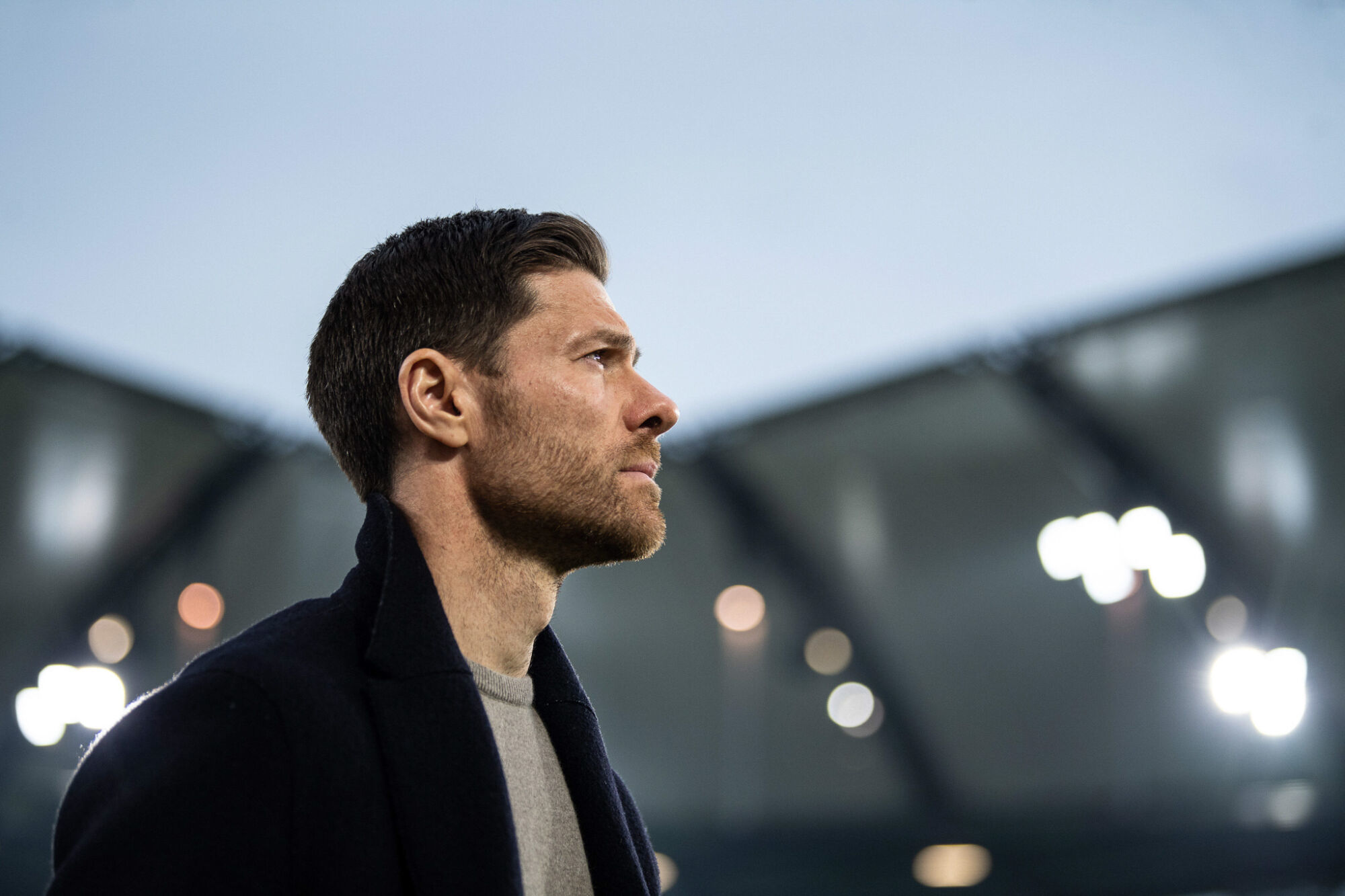 xabi alonso fait la lumière sur ses différends avec le real madrid, partageant ses points de vue et clarifiant les malentendus.