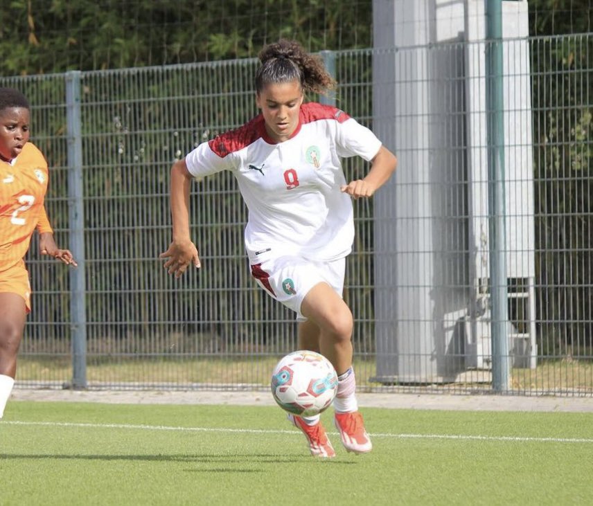 découvrez l'histoire de ziyad baha, talent marocain récemment recruté par l'olympique de marseille (om), et son parcours prometteur dans le football.
