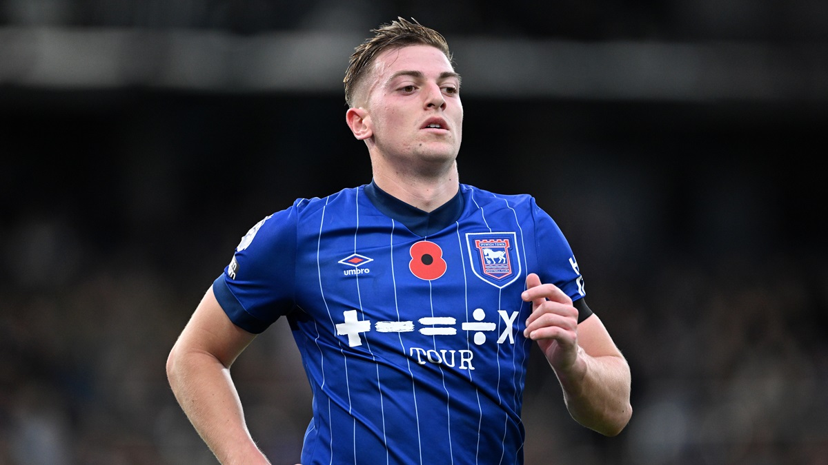 everton annonce le prix fixé pour le transfert de liam delap, dévoilant les attentes du club concernant cet attaquant prometteur.