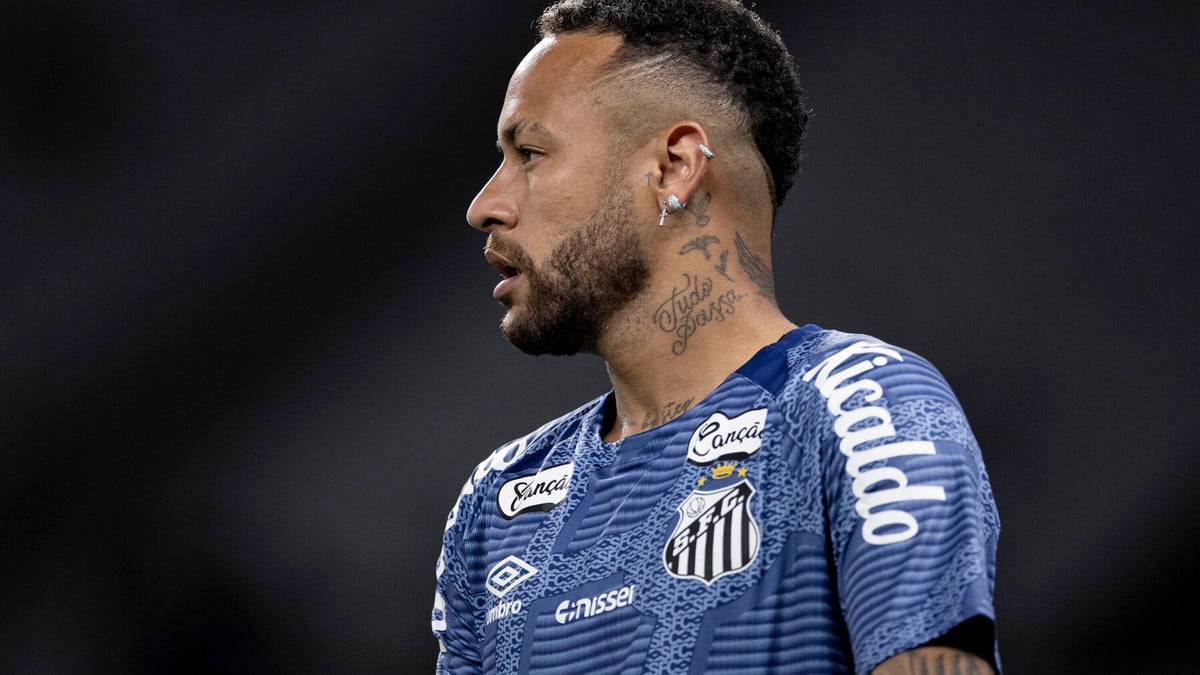 découvrez les coulisses du transfert de kamara du psg à lyon, son état d'esprit et les détails de cet accord important.