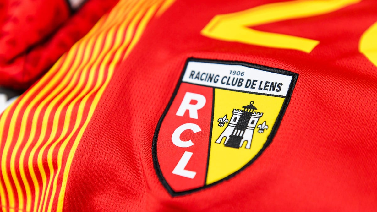 découvrez le transfert surprise qui agite le rc lens, toutes les informations et rumeurs exclusives à ne pas manquer.
