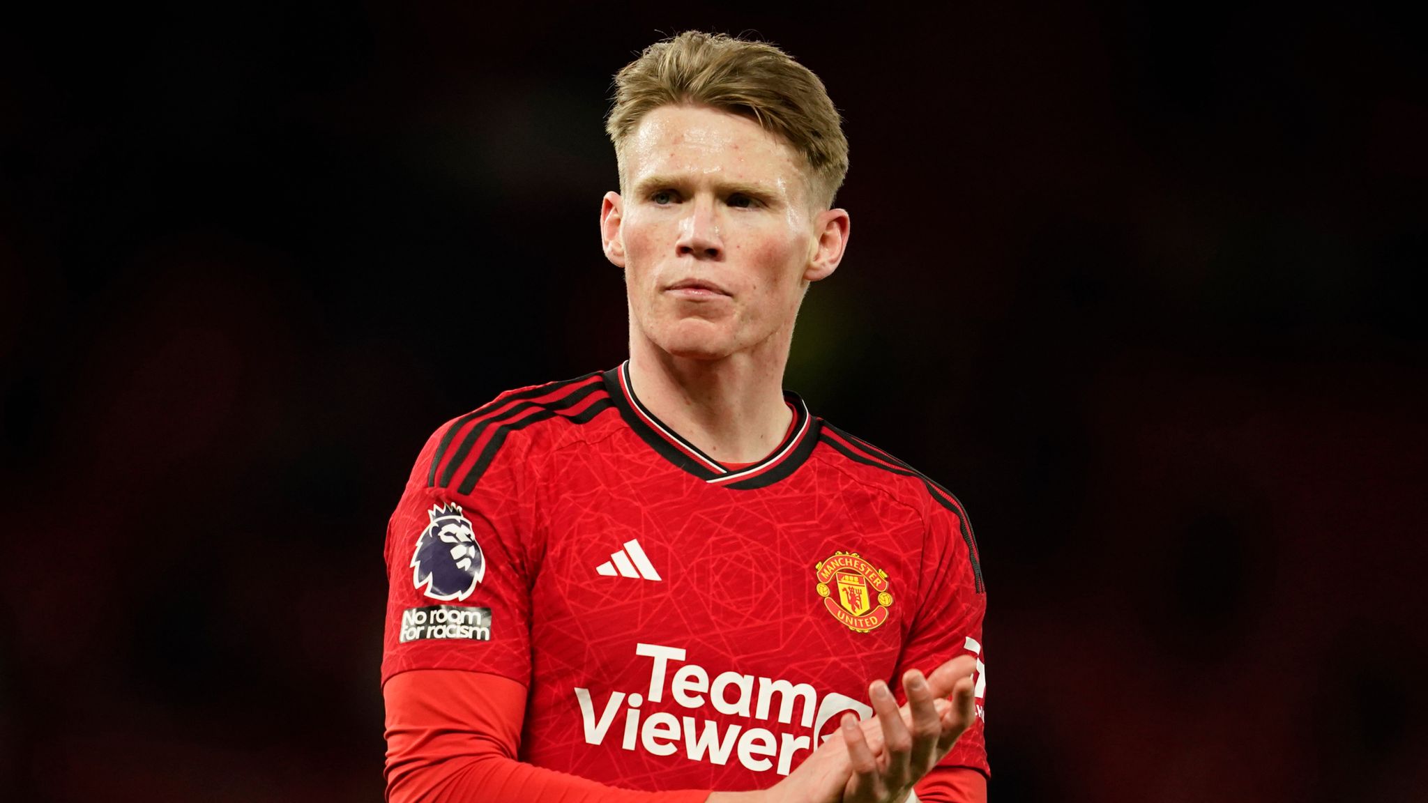 découvrez les vérités choc sur scott mctominay et son style de football trop mou. analyse et opinions sans filtre pour comprendre sa performance sur le terrain.