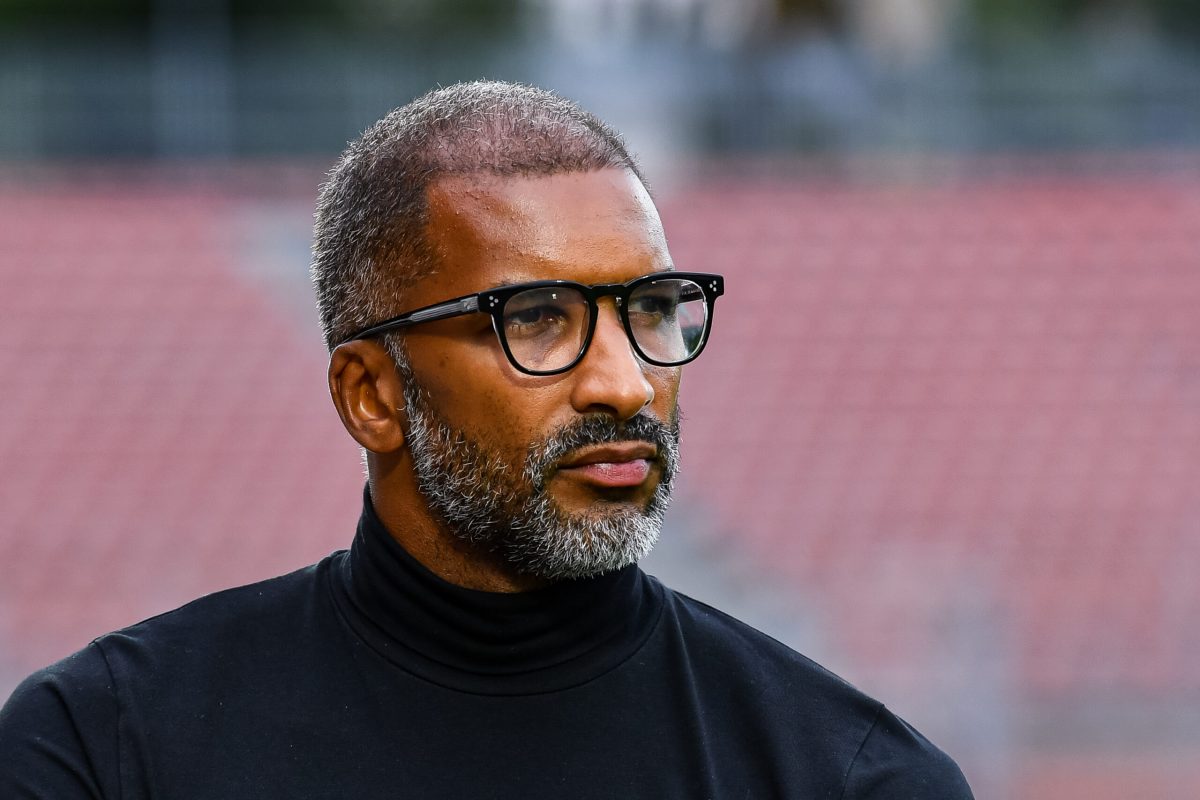 découvrez pourquoi le transfert d'habib beye à l'om a été évité et les conséquences pour le club et le joueur.