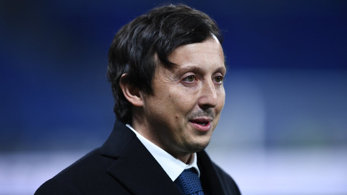 découvrez le transfert à l'om d'un joueur qui rejoint un géant du football, apportant son talent et son énergie au club phocéen.