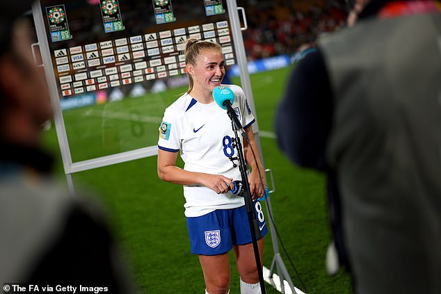 découvrez georgia stanway, star des lionesses et recrue d'élite de l'été, une joueuse talentueuse qui brille sur le terrain et promet une saison exceptionnelle.