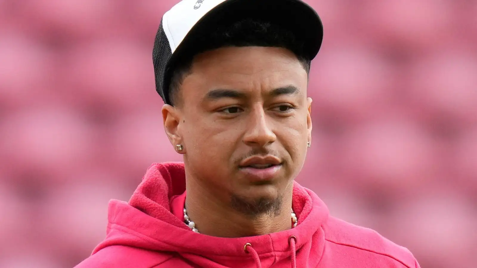 découvrez le retour tant attendu de jesse lingard sur les terrains, son parcours, ses performances récentes et son impact dans le monde du football.