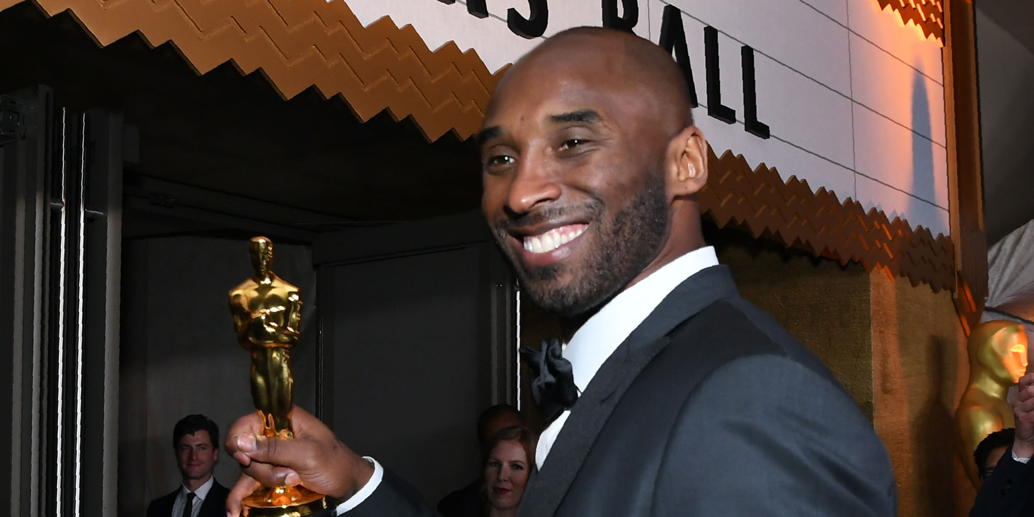 découvrez l'histoire fascinante d'un transfert européen improbable de kobe bryant, la légende du basketball, et comment cette opportunité aurait pu changer sa carrière.