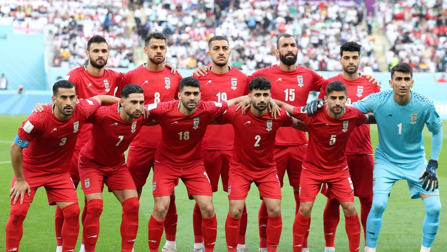 l'iran engage des négociations avec la fifa pour relocaliser la coupe du monde 2026, explorant ainsi de nouvelles options pour le tournoi international.