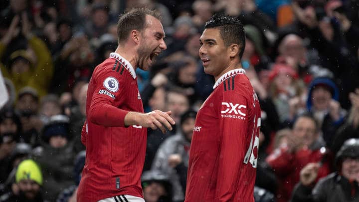 découvrez comment manchester united cible des joueurs italiens pour renforcer son équipe lors du mercato estival.