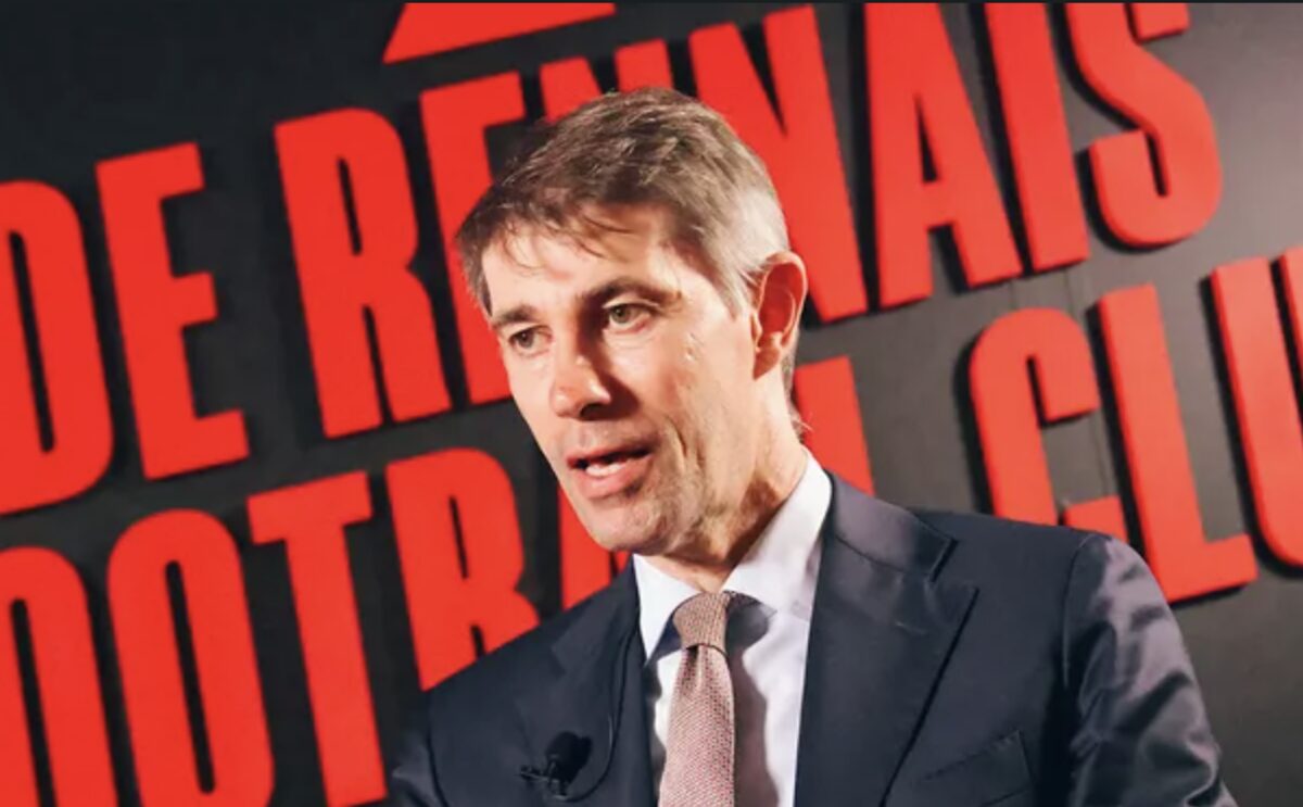 découvrez le dernier transfert du stade rennais avec la signature de l'ailier sénégalais, une nouvelle recrue prometteuse pour renforcer l'équipe.