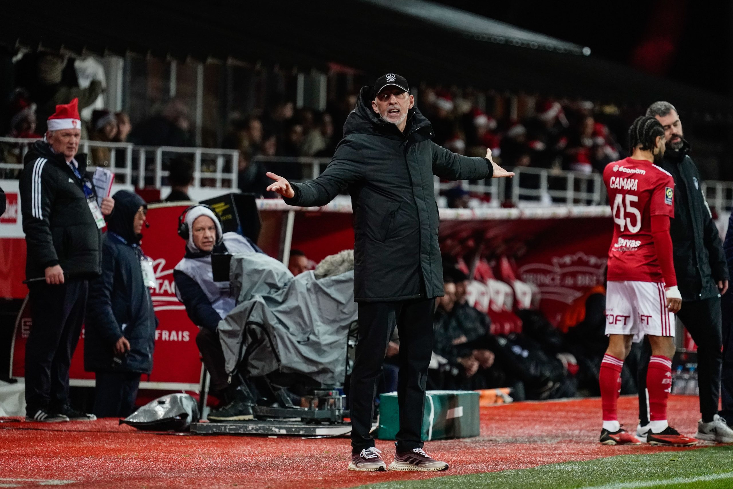découvrez le recrutement d'éric roy à brest et les opportunités qu'il apporte pour dynamiser votre équipe locale.