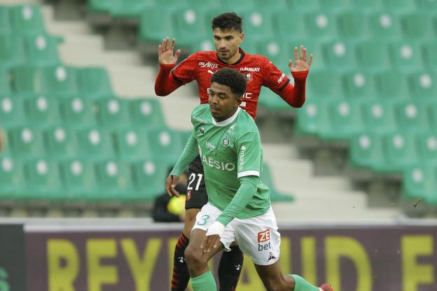 découvrez comment le jeune talent du fc nantes rejoint wesley fofana, une nouvelle alliance prometteuse dans le monde du football.