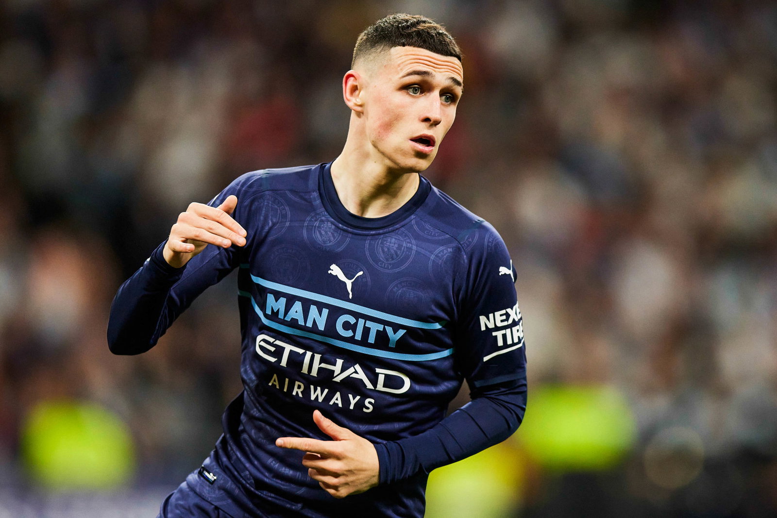 découvrez l'avenir prometteur de phil foden à manchester city et son rôle clé dans le succès du club anglais.