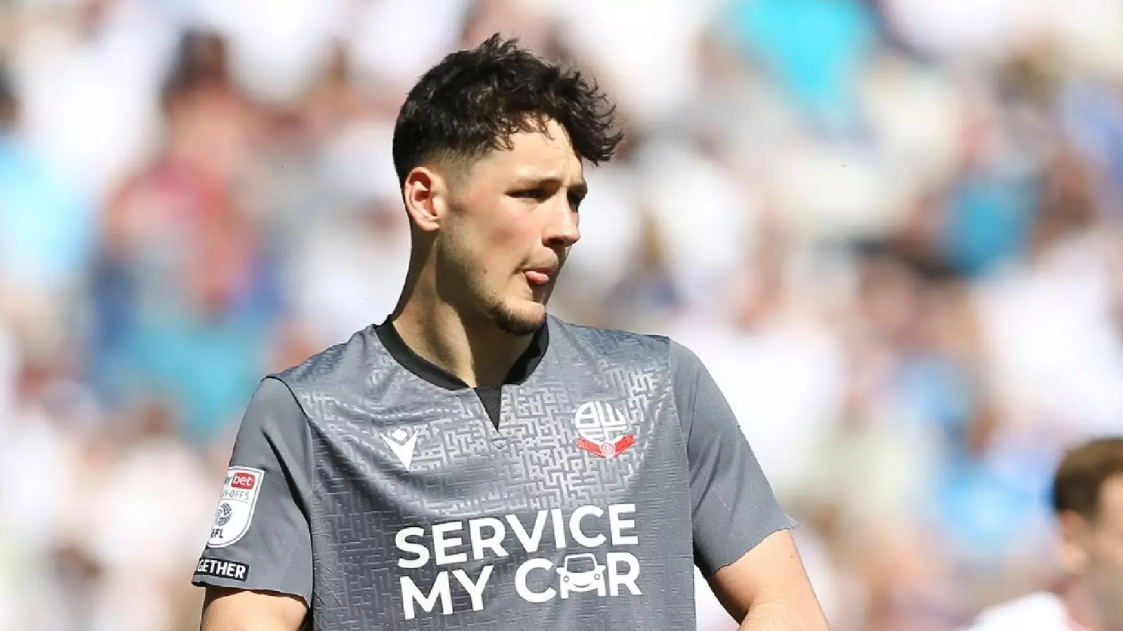 découvrez james trafford, le jeune prodige destiné à devenir le gardien numéro 1 de l'équipe d'angleterre, promettant un avenir brillant dans le football international.