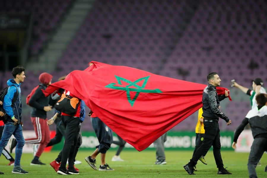 découvrez comment kalidou koulibaly a contribué à la victoire historique du maroc, un moment fort pour le football africain.