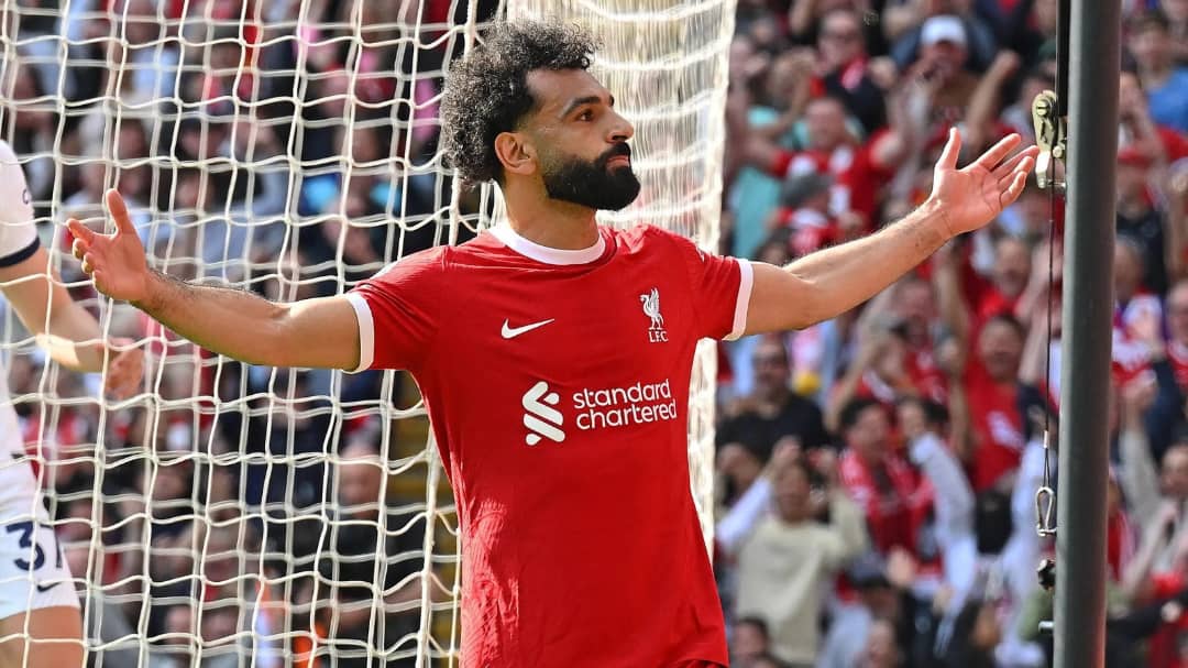 découvrez les dernières nouvelles sur le recrutement de salah par l'équipe d'arabie saoudite. suivez les détails et analyses de ce transfert important.
