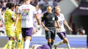 découvrez comment la lfp s'engage activement dans la lutte contre les discriminations en ligue 1 pour promouvoir l'égalité et le respect dans le football français.