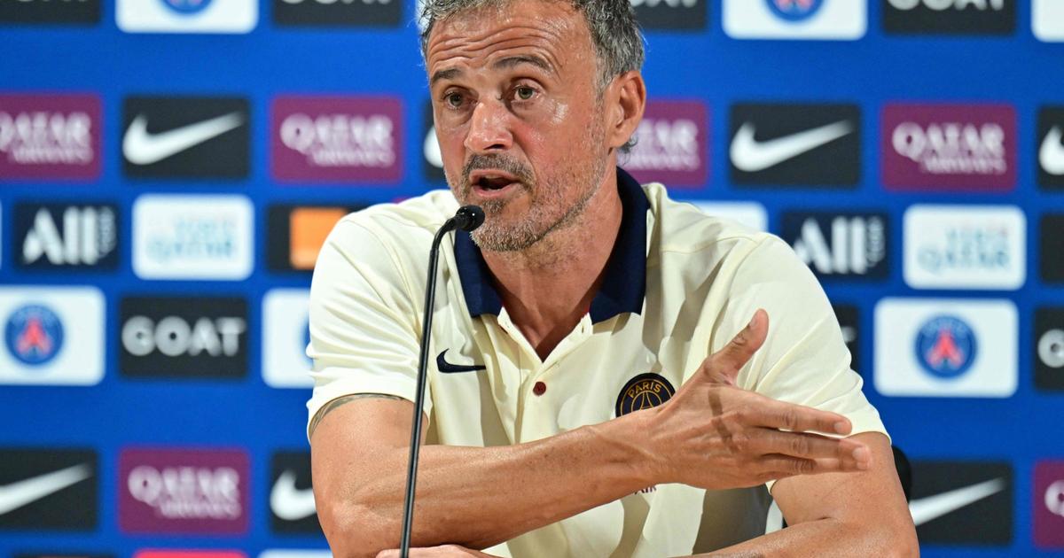 dembélé exige un contrat à 60 millions d'euros par an pour rejoindre le psg, suscitant un vif débat dans le monde du football.