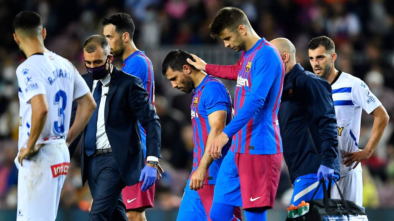découvrez les conseils de sergio agüero à l'attaquant du fc barcelone pour améliorer ses performances et marquer des buts décisifs.