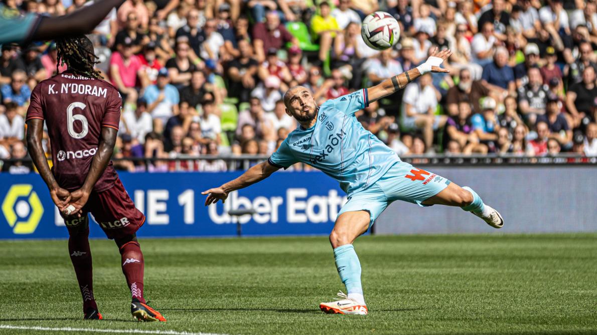 découvrez les critiques de teddy teuma envers la direction du stade de reims et les enjeux qui entourent le club.