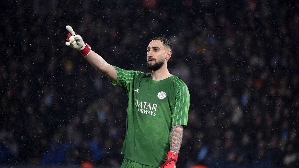 découvrez l'annonce officielle : donnarumma signe un contrat longue durée, renforçant ainsi son engagement avec son club pour les prochaines saisons.