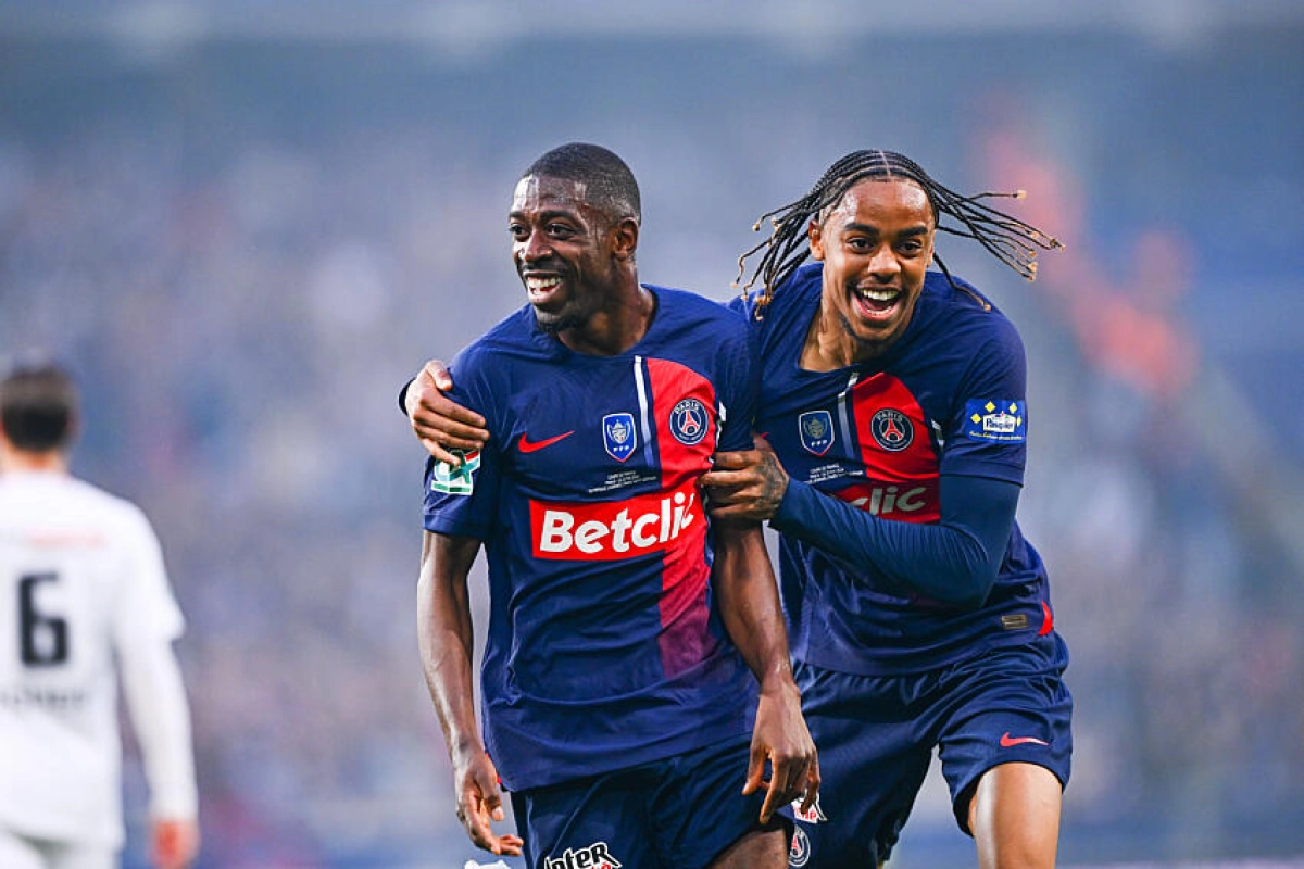 découvrez pourquoi luis díaz est considéré comme un futur ballon d'or grâce à ses performances exceptionnelles et son talent remarquable sur le terrain.