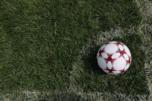 découvrez une analyse passionnante du football soporifique mais plaisant, un sport où subtilité et détente se rencontrent pour un spectacle unique.