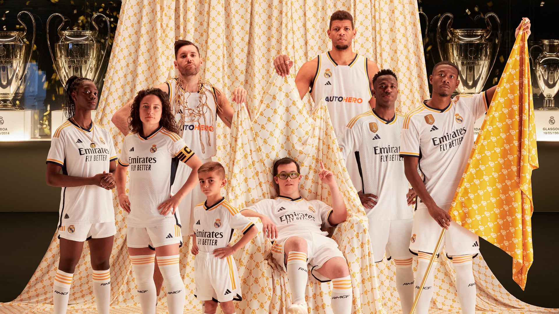 découvrez comment le real madrid et josé mourinho ciblent une star du football actuellement libre de tout contrat pour renforcer leur équipe.
