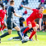 suivez le fc avignon en r1 alors qu'il avance sereinement dans le championnat de football, avec des performances solides et une équipe déterminée.